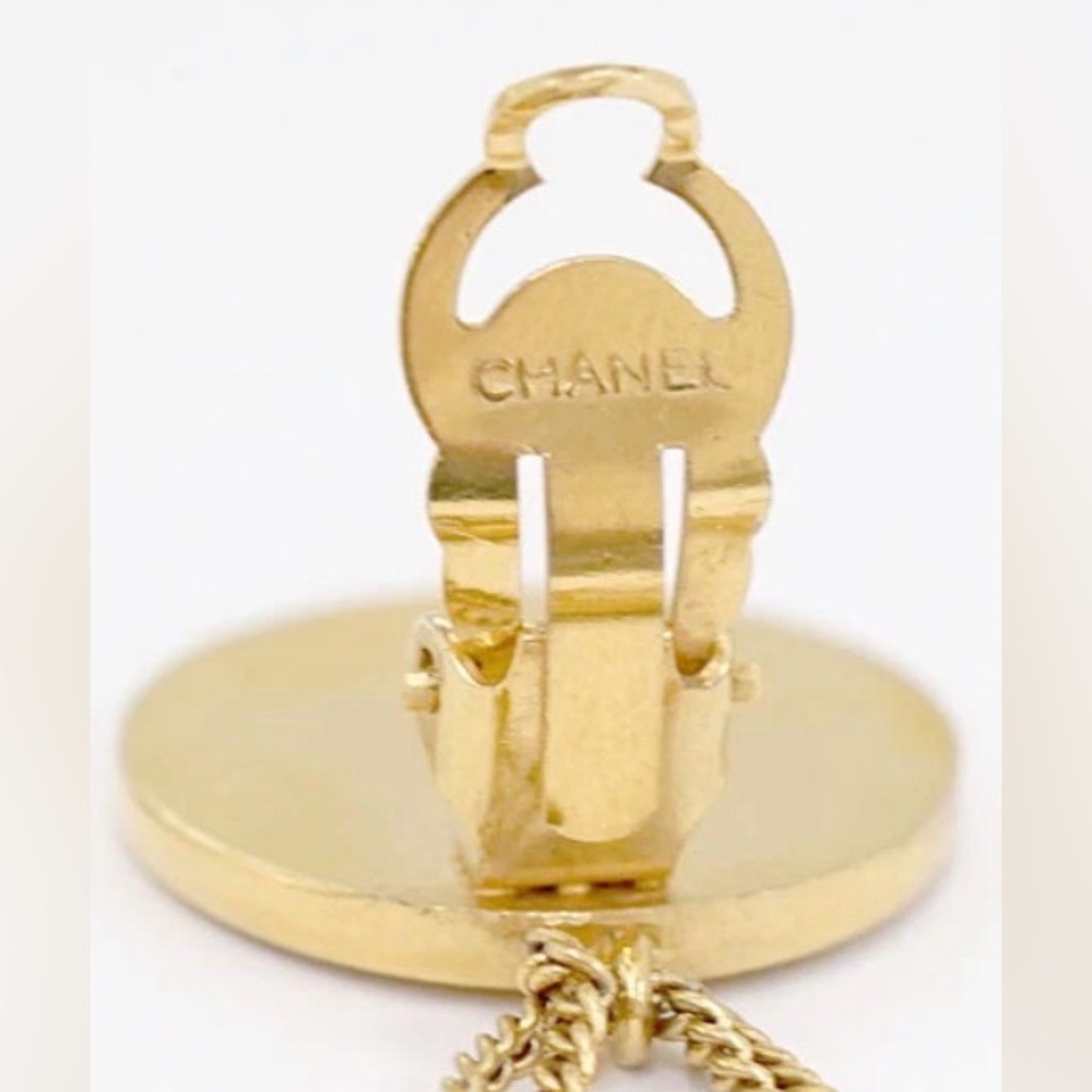 CHANEL CC Gold Quilted Handbag Drop Clip on Earrings - Picture 5 of 6
